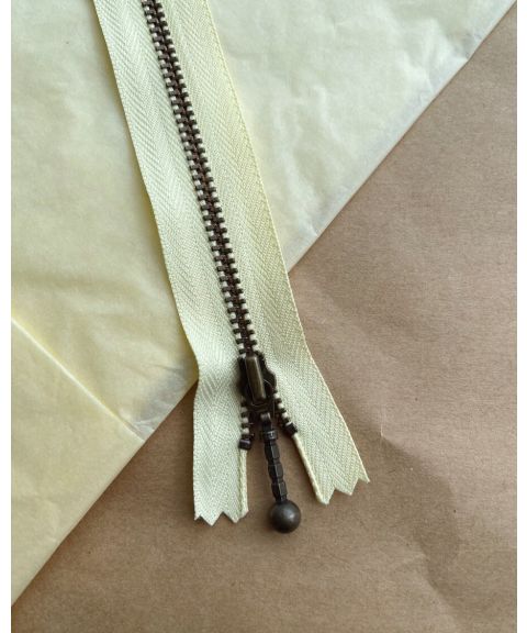 Glidelås PetiteKnit Citronfromage 14cm/4mm